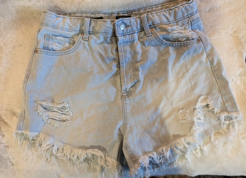 Wild Fable High Rise Button Fly Distress Cut offs Raw Hem Shorts Size 12 - Picture 2 of 15