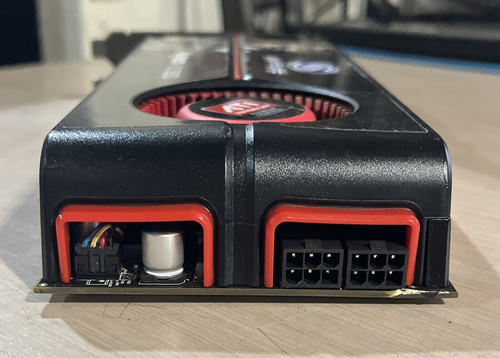 SAPPHIRE/AMD RADEON HD 5850/1GB GRAPHIC CARD - Picture 2 of 5