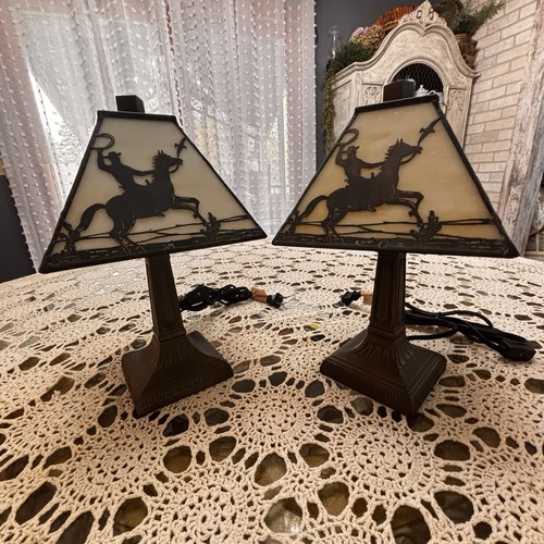 Vtg2/Western lamps with cowboy on a horse with lasso about 12” tall and 7” width - Picture 1 of 14