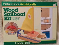 Kit barca a vela in legno arti e mestieri Fisher Price nuovo con scatola #705