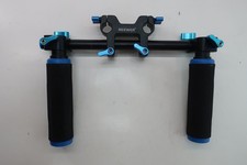 Neewer DSLR Dual Handle Hand Grip for Shoulder Pad Support Rig