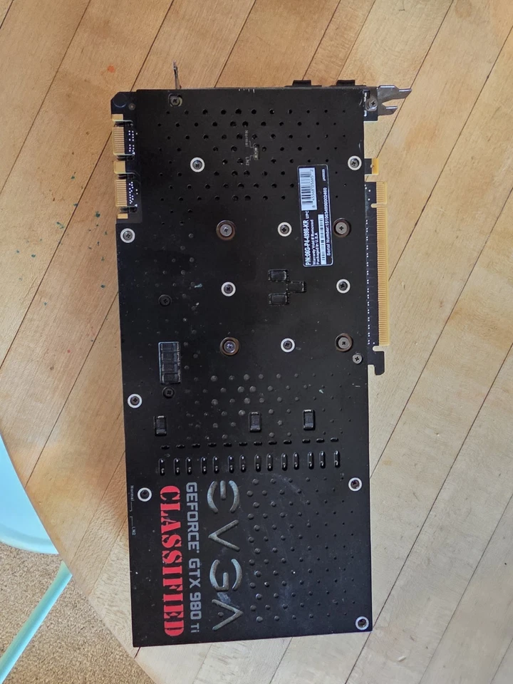 EVGA 980ti CLASSIFIED - Tested Working Fine, No Fan Control (stuck at 70%) - Image 3 of 3