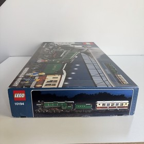 Lego Emerald Night 10194 Model Train Brand New Sealed Set Locomotive Freight Toy