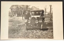 RPPC ~ '15 Overland?  '12 Fiat Model 56?  Pierce Arrow?  '12 Multiplex?  BB