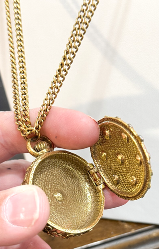 Vintage Goldette NY Victorian Revival Two Side Locket Pendant Gold Tone Necklace - Picture 6 of 7