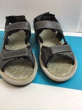 Eddie Bauer Sandles Size 12 M Men  s rubber Soles Leather Wraps