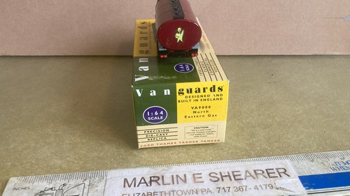Van guards NORTH EASTERN BOARD 1/64 STRAIGHT TANKER - Picture 3 of 4