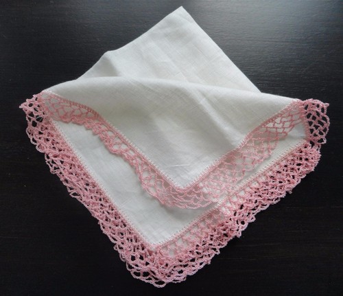 Vintage Handkerchief Hankie with pink crochet edging - Picture 2 of 2