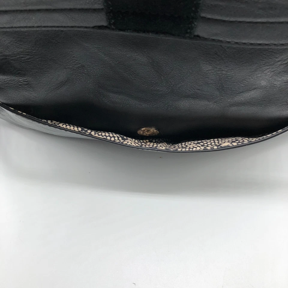Bolso de mano bandolera de hombro Moda Luxe de cuero negro Foto 3 de 4