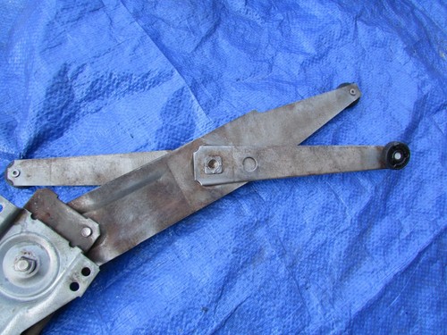 82-92 Camaro Firebird right passenger manual window regulator bin 29s - Picture 3 of 4