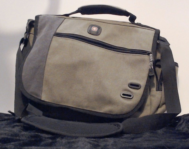 Swiss Gear Wenger The Zinc 14" Laptop Shoulder Messenger Bag