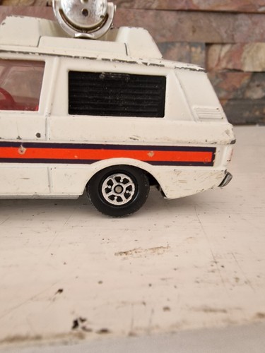 Corgi Whizzwheels Vigilant Range Rover - Made in GT. Britain. USED Diecast Toy - Picture 4 of 7