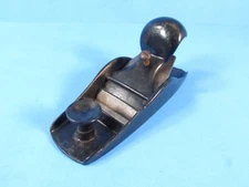 as-is Birmingham 6" wood block plane w/ bowed sides & marked notched iron