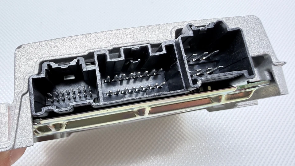 2014 - 2018 Mazda 3 Bose Audio System Stereo Radio Amplifier Amp BHP566A20 OEM - Image 4 of 4