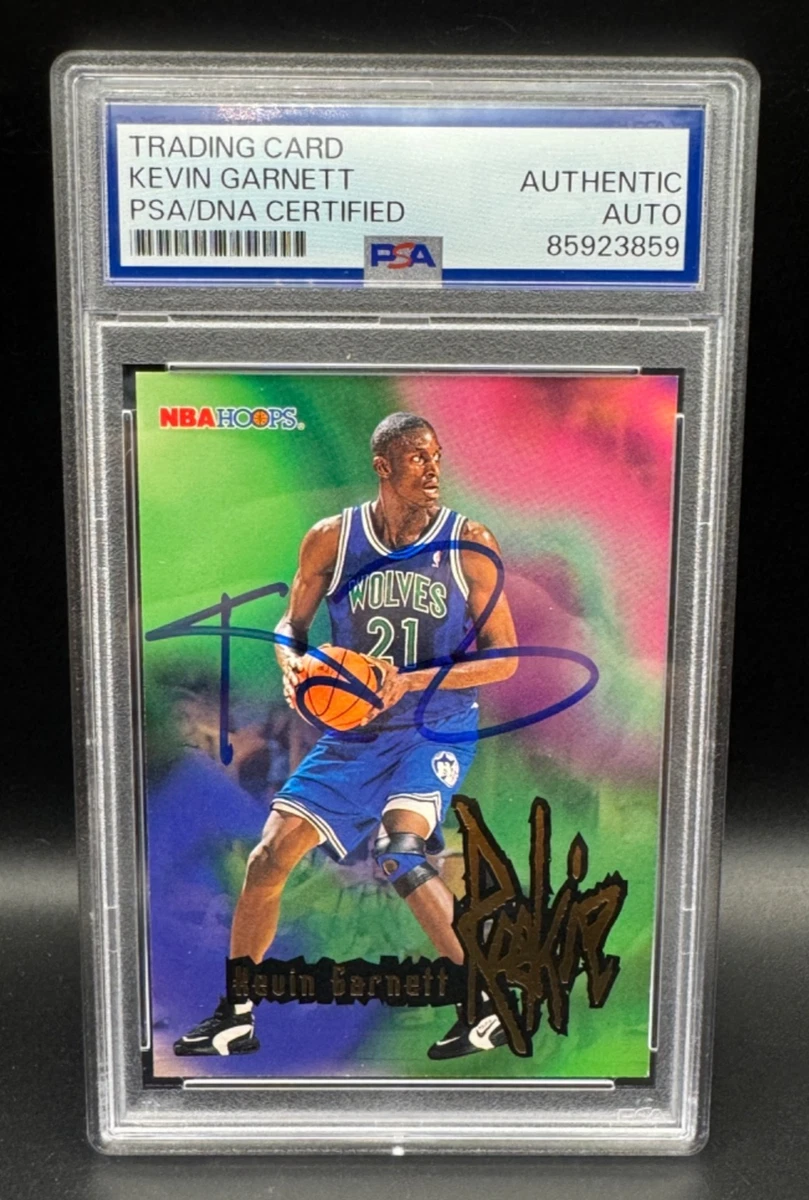 SkyBox Kevin Garnett Basketball Autographed Sports Trading Cards