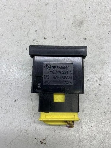 VW PASSAT Variant B6 3C5 Airbag Schalter 1Y0919228A 2.00 Diesel 103kw 23948565