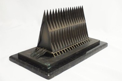 Vtg USAF AIR FORCE ACADEMY CADET CHAPEL Bronze Architectural Model Colarik 14''