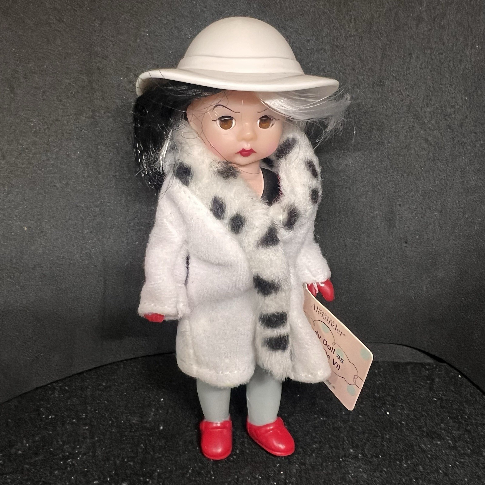 Madame Alexander 2004 McDonald's Happy Meal Toy Wendy Doll as Cruella De Vil A5