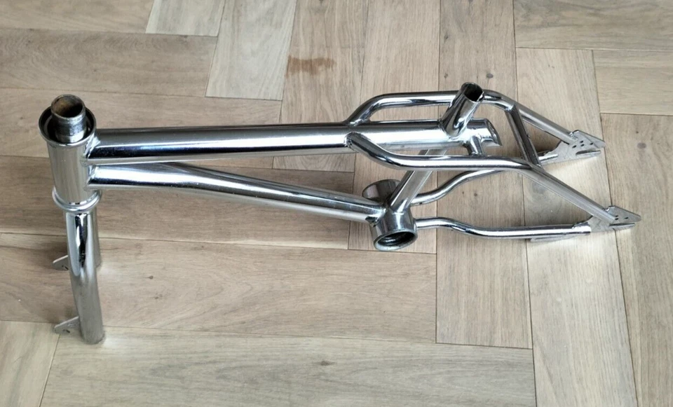 GT BMX JR PERFORMER 16 INCH vintage old school CHROME BMX frame and fork - Image 4 of 4