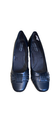Comfort Plus Shoes by Predictions Women's Size 10 Black 2'' Heel