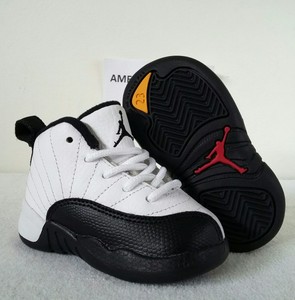 Air Jordan 12 Bebé Air Jordan 12 Bebé