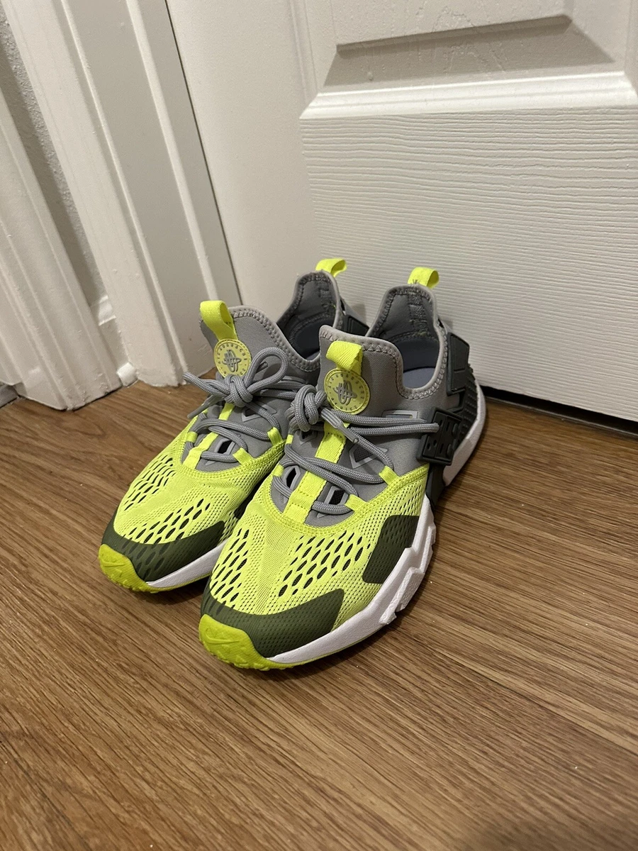 Size 9 Nike Air Huarache Drift BR Volt eBay