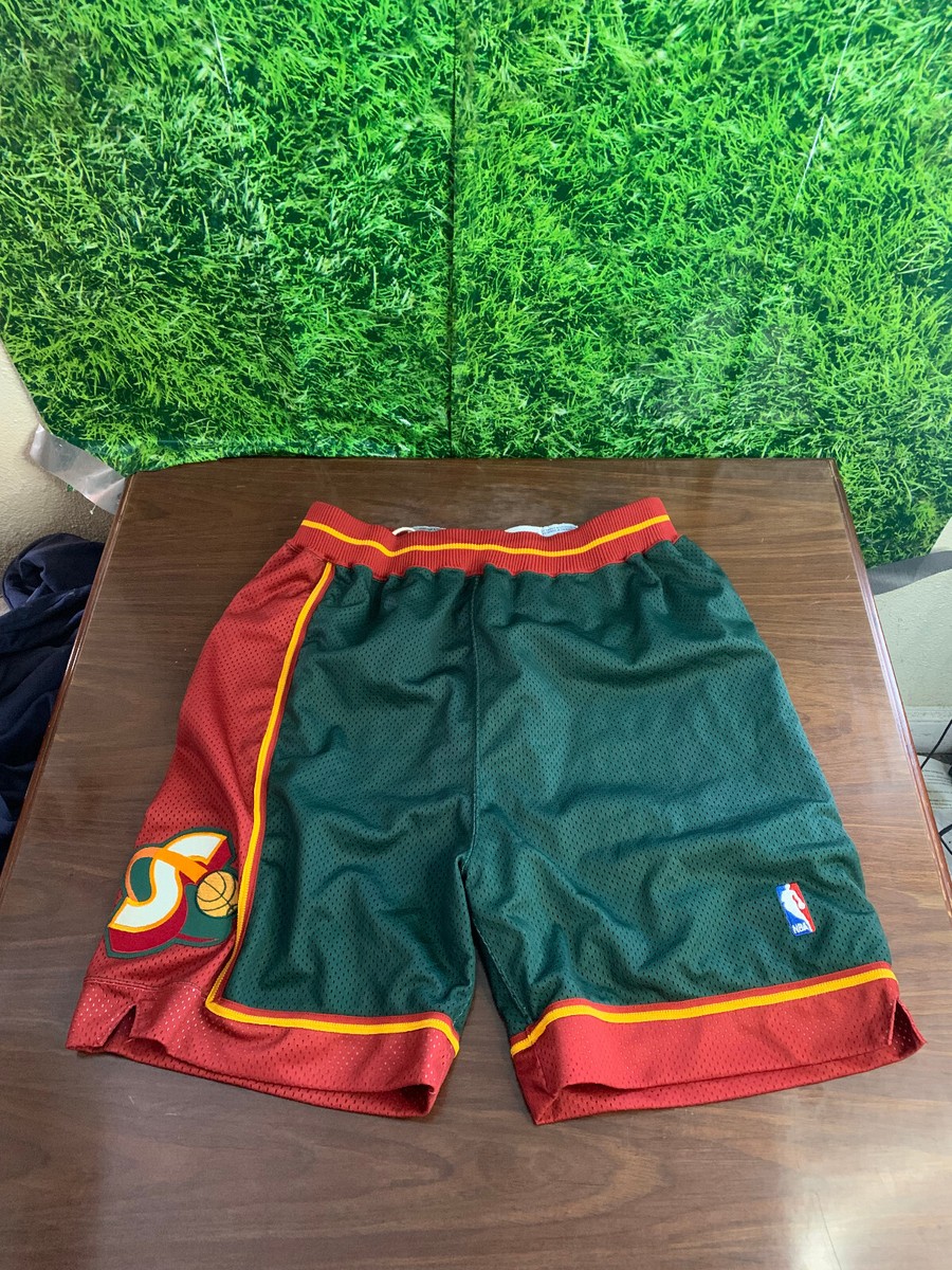 jordan brand pelicans swingman shorts