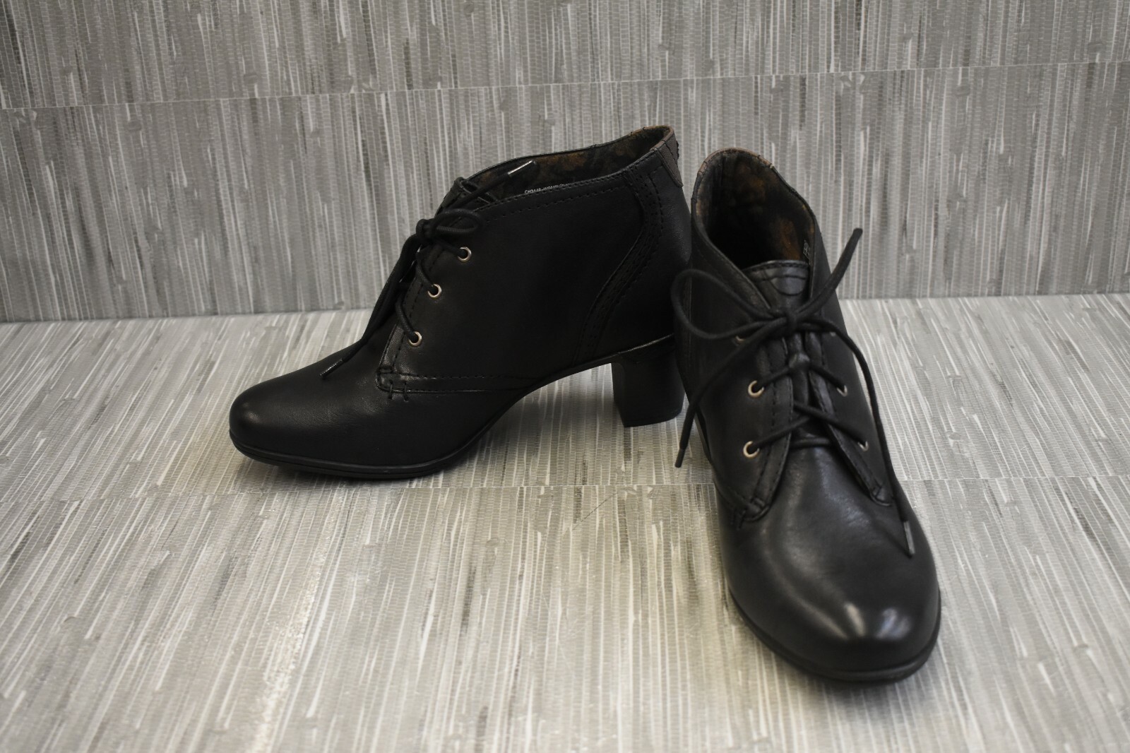 cobb hill rashel chukka
