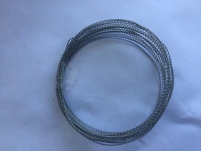 5 Meters (16feet) Barbed Wire / Razor Wire Model. Ideal 40k, 28mm, 32mm, 1:35