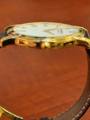 ヴィンテージ もの Mens Raymond Weil Tradition Collection 5571 Watch Quartz for
