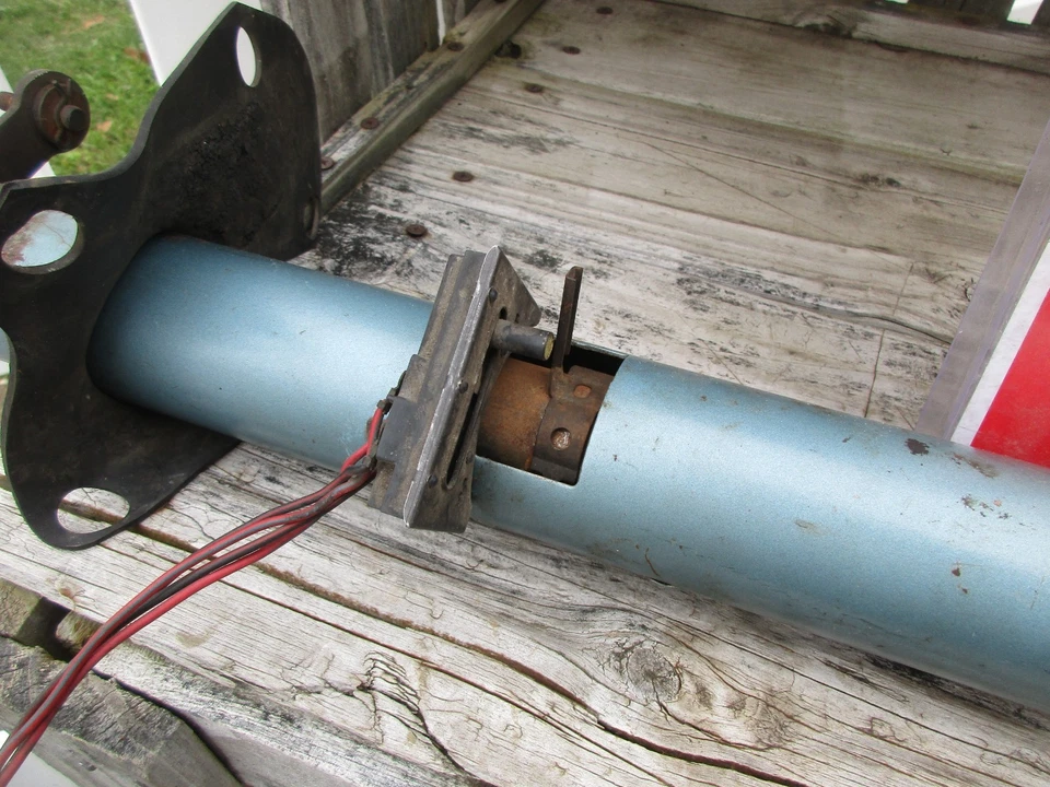 Columna de dirección Fairlane 1967 original Foto 3 de 4