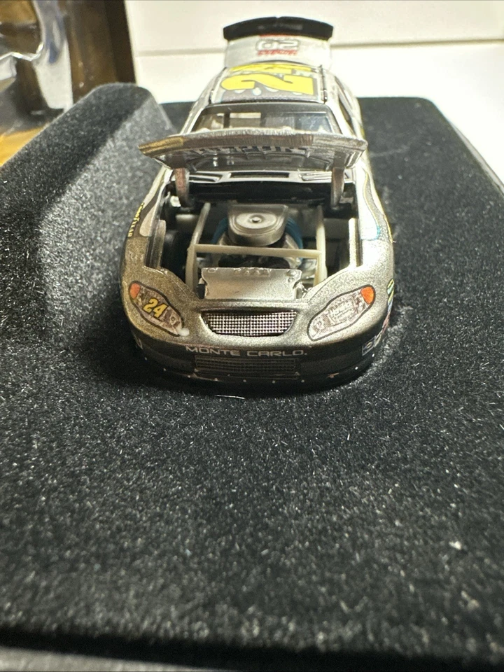 2004 Action RCCA Elite 1/64 Jeff Gordon DuPont HMS 20th Anniversary Monte Carlo - Image 2 of 4