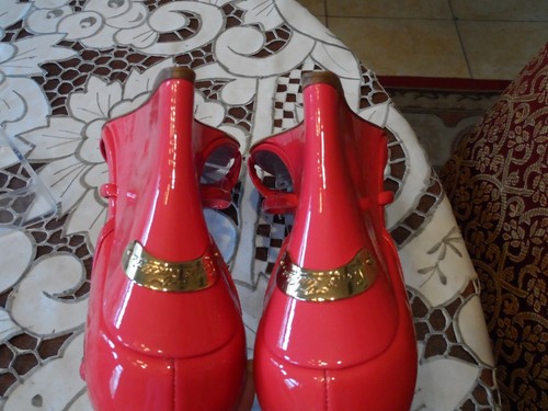 Louis Vuitton Pink Patent Leather T Strap Wedge Heels Size 37B - Picture 16 of 22