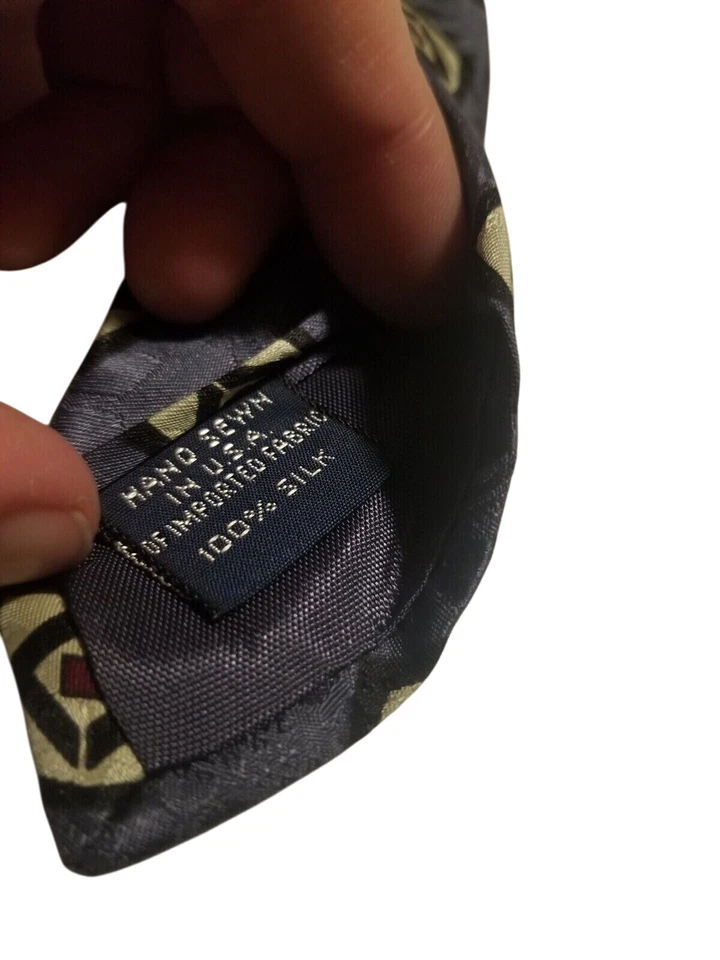 Lands End Mens 100% Silk Geometric Pattern Necktie In Gray With Gold & Red Accen - Image 3 of 4