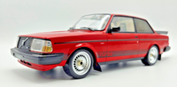 Volvo 240 Turbo Custom Rot 1984 1/18 Ixo 18CMC177.22