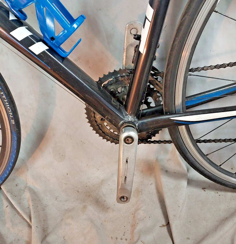 First Ride: The Giant Defy E+ Road Bike Adds a Whole Lot of Pace