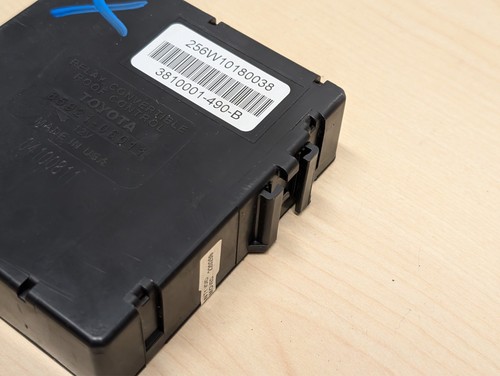 2004–2008 Toyota Camry Solara Convertible Top Control Module OEM 85921-06011 - Picture 4 of 7