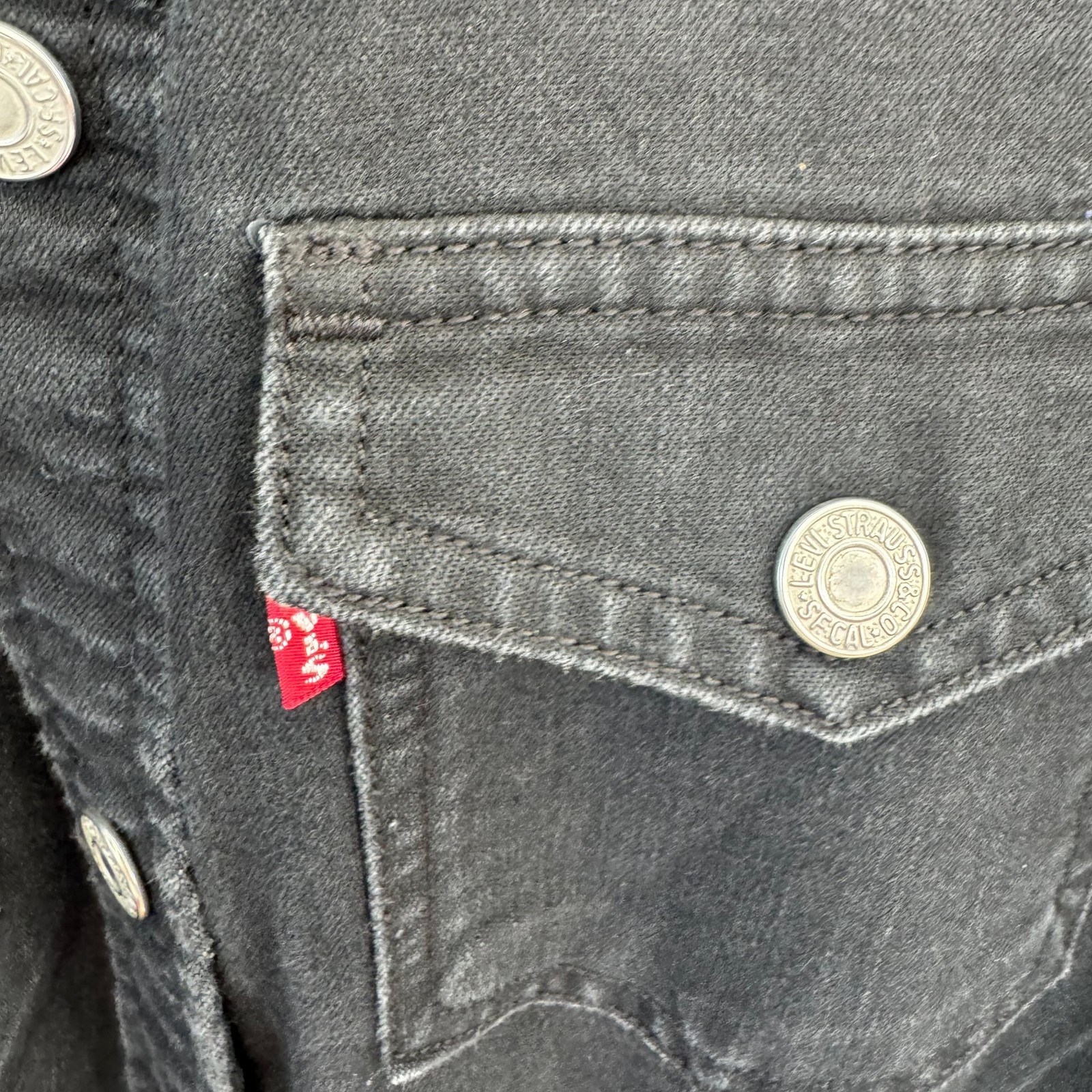 Levis Dress Womens Small Black Denim Metal Button Up Pocket Outdoors thumbnail 2