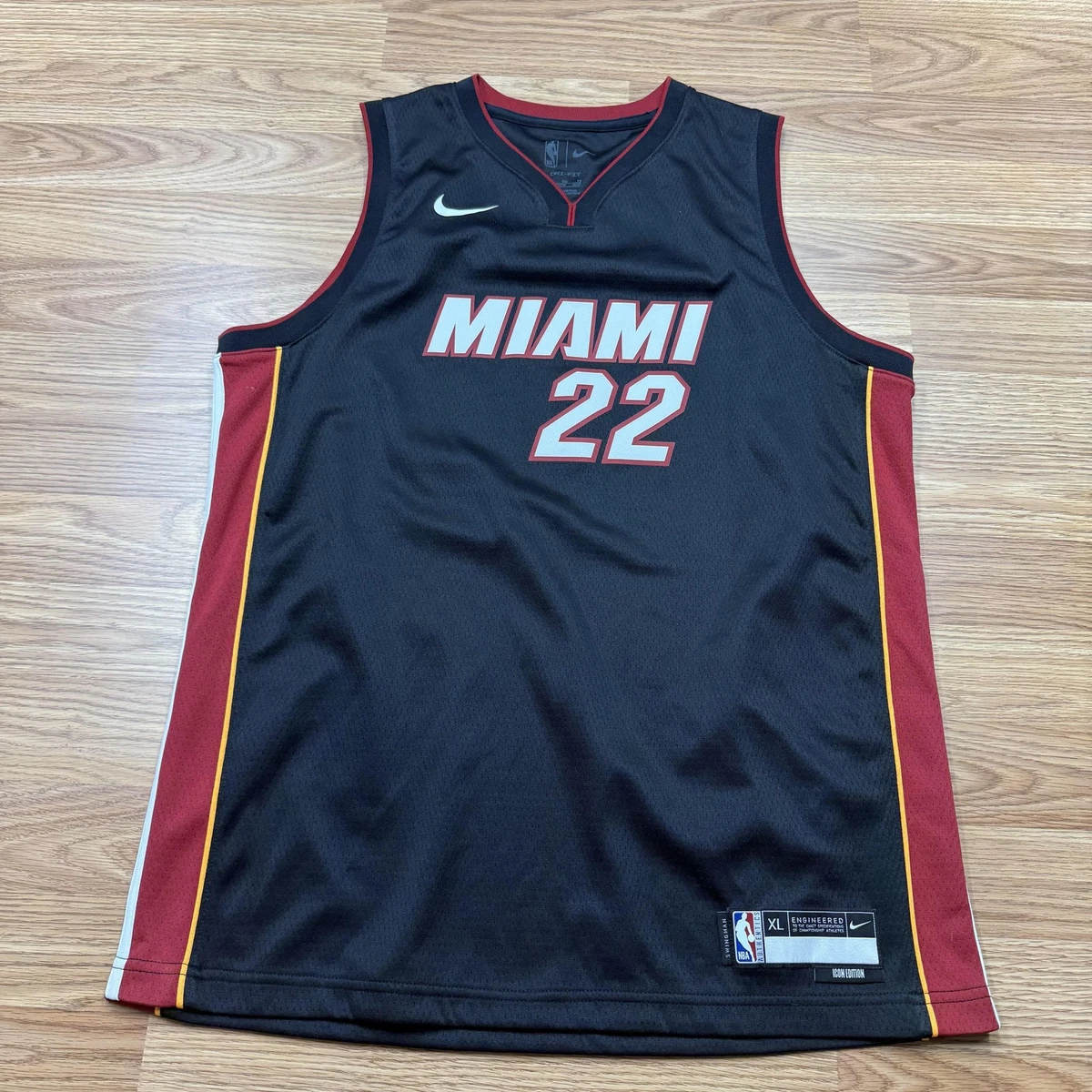 Preços baixos em Jimmy Butler tamanho XL Camisas da NBA | eBay