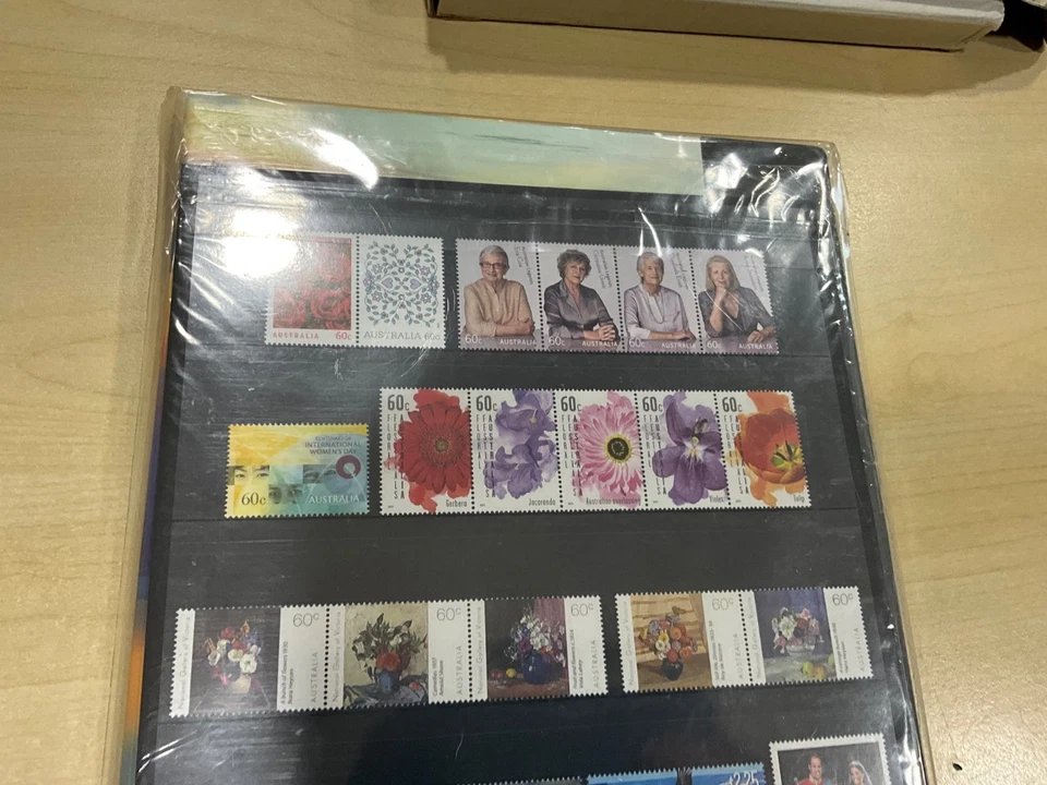 Australia 2011 Como Nuevo MNH Juegos Completos MS Deluxe Coleccionistas Año Pack Foto 2 de 3