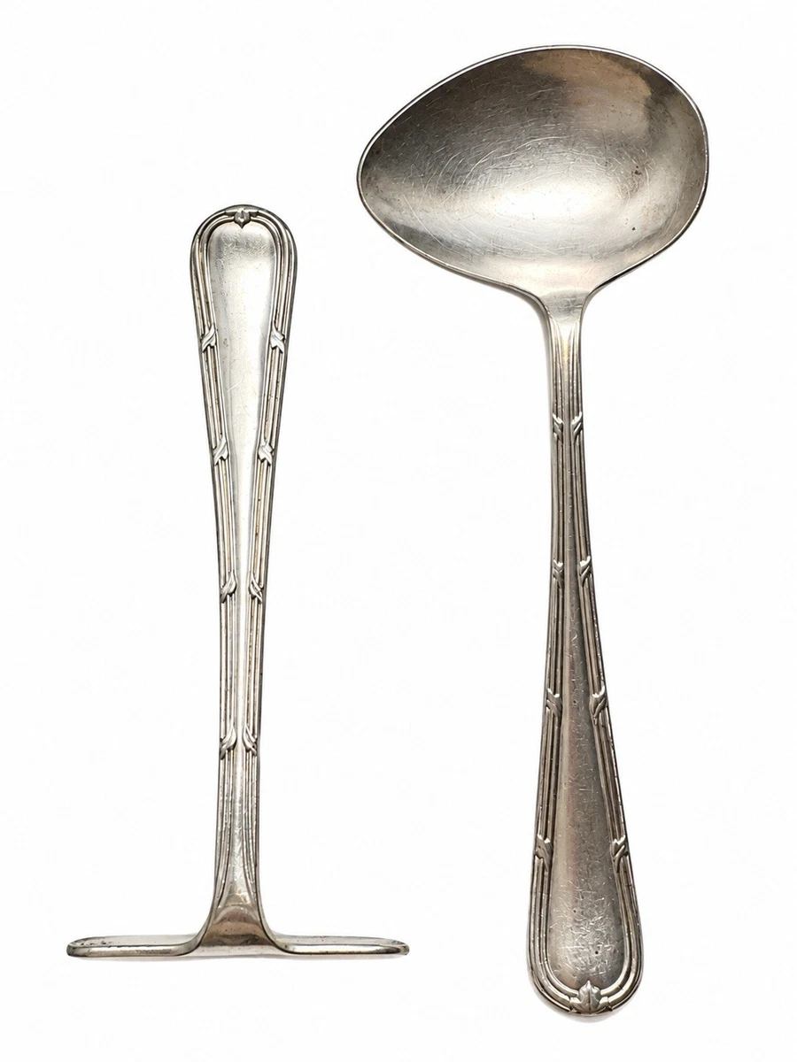 Vintage E.P.N.S. Baby Feeding Set – Food Pusher & Baby Spoon – Sheffield England