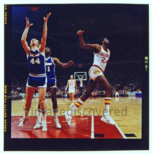 5 - Moses Malone Houston Rockets 1979 Original Color Transparency Photos Lot - Picture 3 of 4