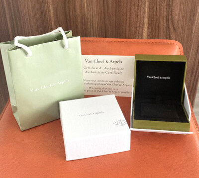 Van Cleef Package Box, Certificate, Bag (Full Set) NEW Australia