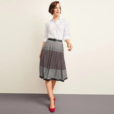 New Talbots Geo Print Pleated Skirt Size 8 Petite