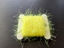 STRAGLE SPARKLE CHENILLE - YELLOW - 12mm - Sm. Diam. Core - Fly Tying Material