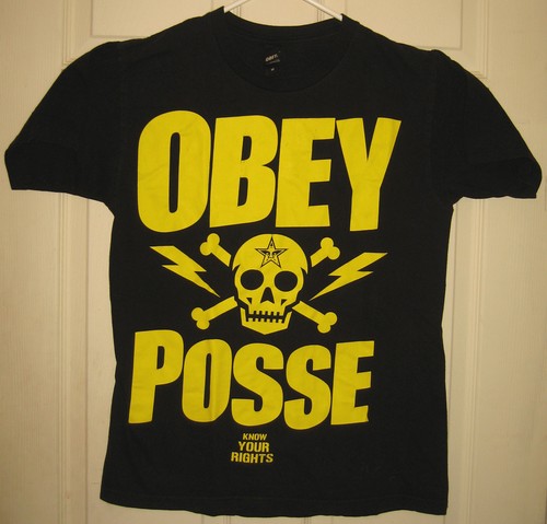 OBEY Shirt M Posse Skull Crossebones 