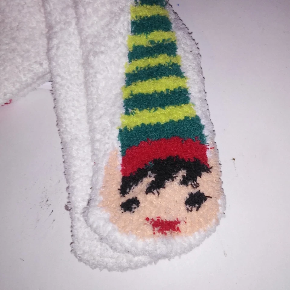 Old Navy 舒适袜 均码 成人 白色 红色 圣诞精灵 全新 — 第 2/4 张图片