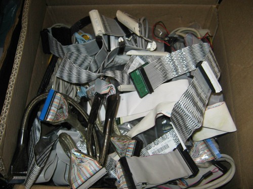 COMPUTER LEADS VINTAGE / MODERN 8kg BOX FULL - Picture 5 of 8