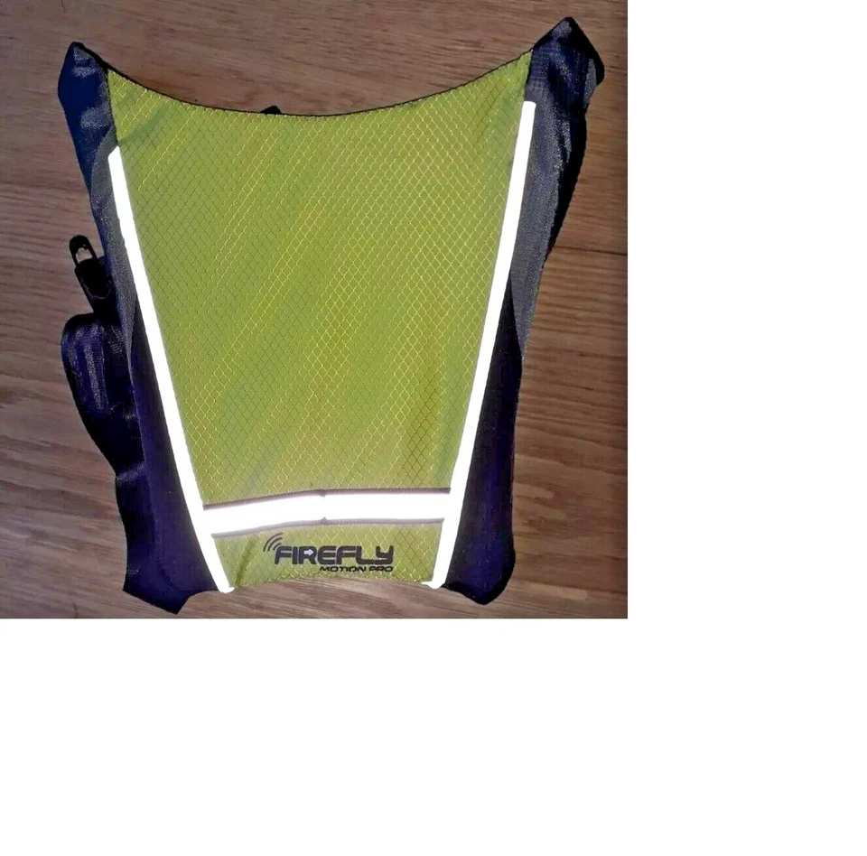 LED Reflective Vest Remote Control Signal Turn Cyclists Bike Horse Riding Runnin - Image 2 of 4