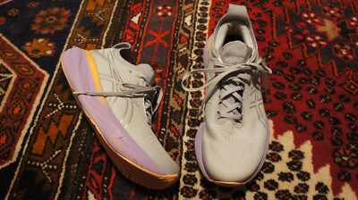 Asics Gel-Nimbus 25 Running Shoes Women s US9.5 Gray Orange Purple